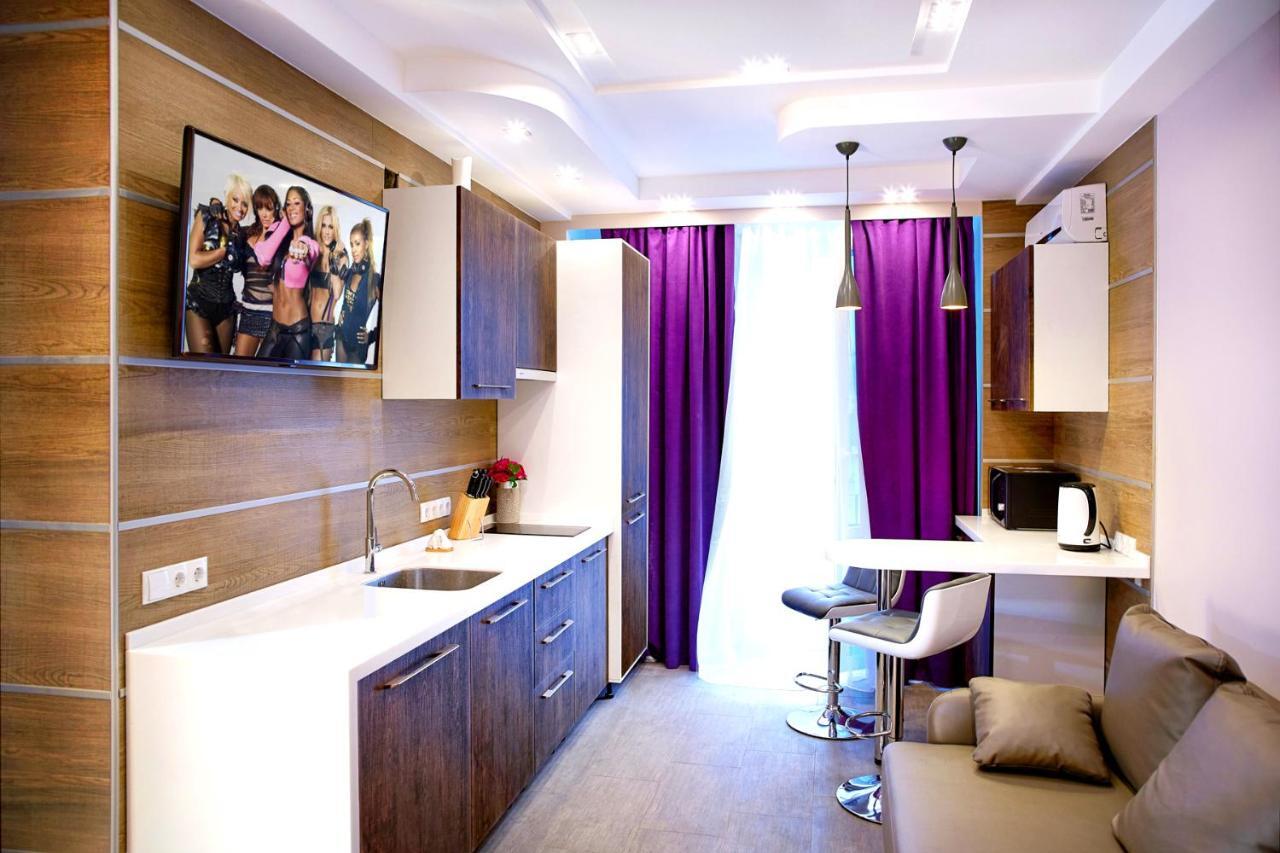 Sauna, Big Jacuzzi , Khreshchatyk apartments Kiev Bagian luar foto
